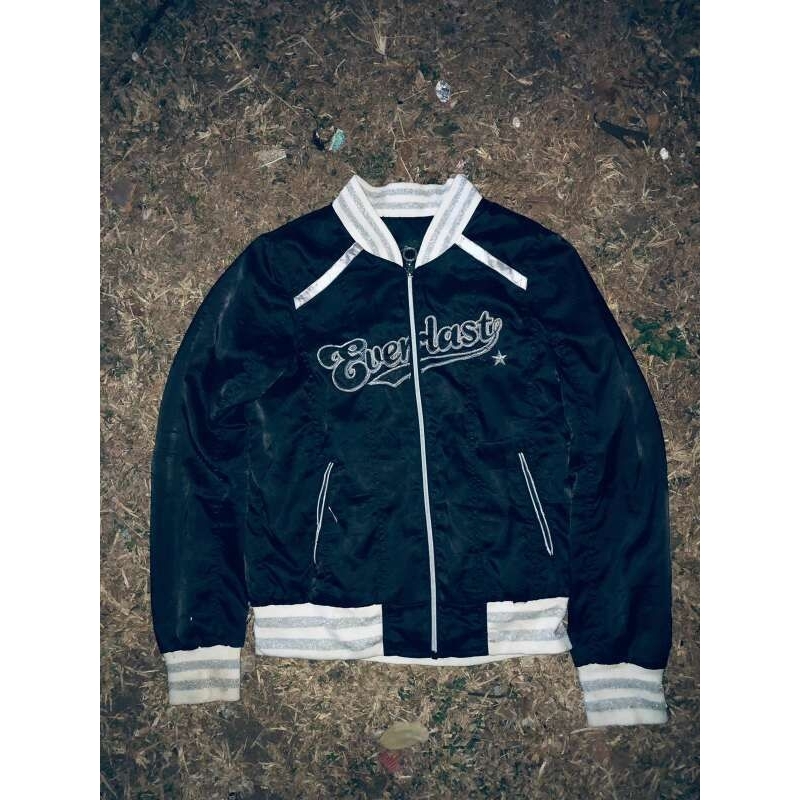 VARSITY satin everlast