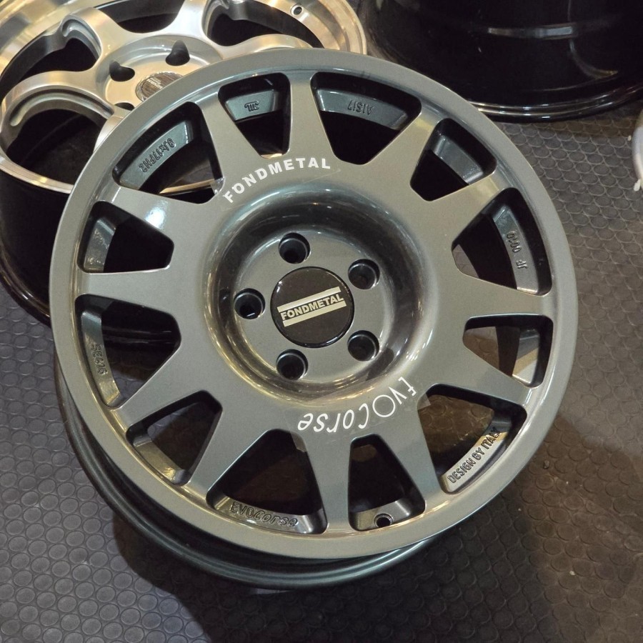 velg mobil ring 17 EVO CORSE LEBAR 8 ET 35 velg rally r17 xl7 xpander cross innova zenix rush reborn