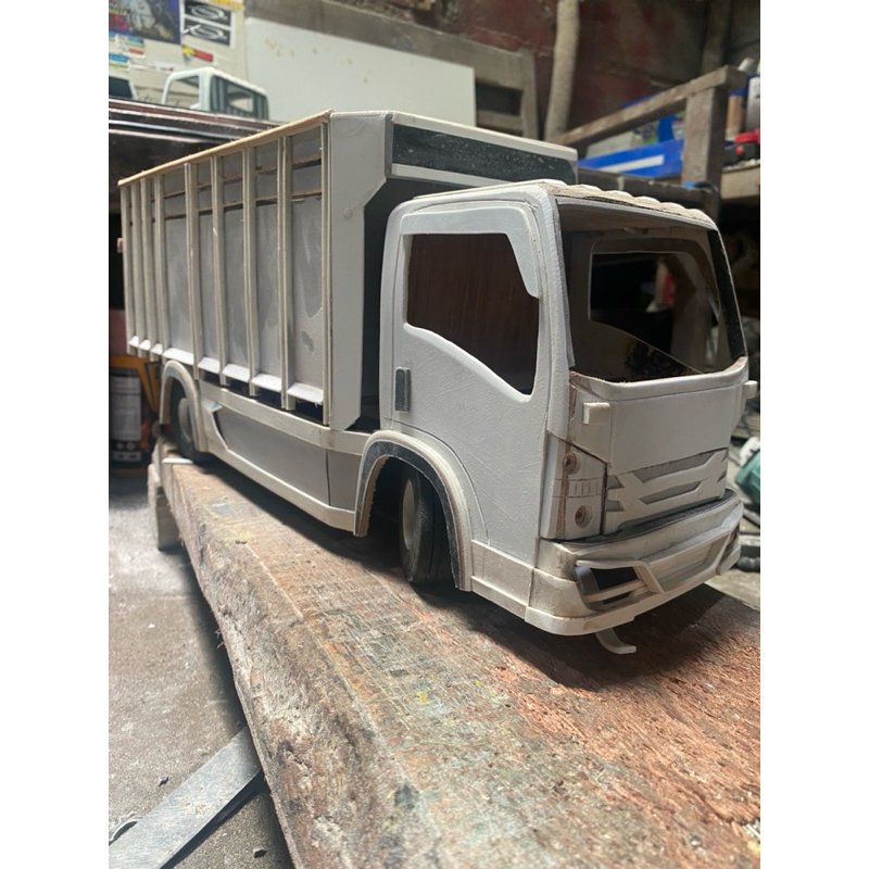 MINIATUR TRUK OLENG MENTAHAN