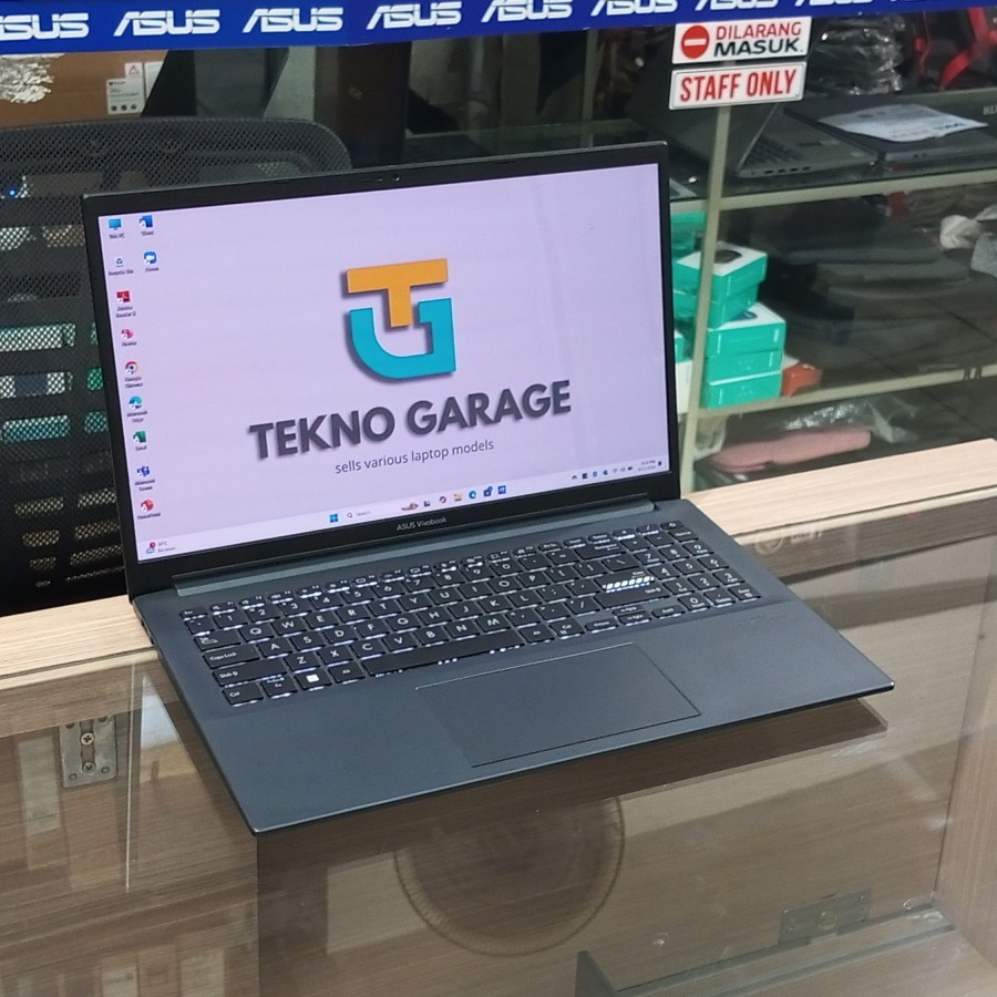 ASUS VIVOBOOK PRO 15 OLED M3500QC RYZEN 9 5900HX RAM 16GB SSD 512GB NVIDIA RTX 3050 15.6in OLED