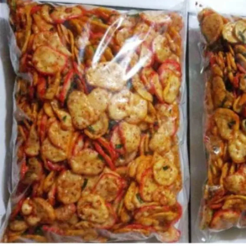 

SEBLAK KERING / KRUPUK SEBLAK PEDAS DAUN JERUK / ORIGINAL 1KG