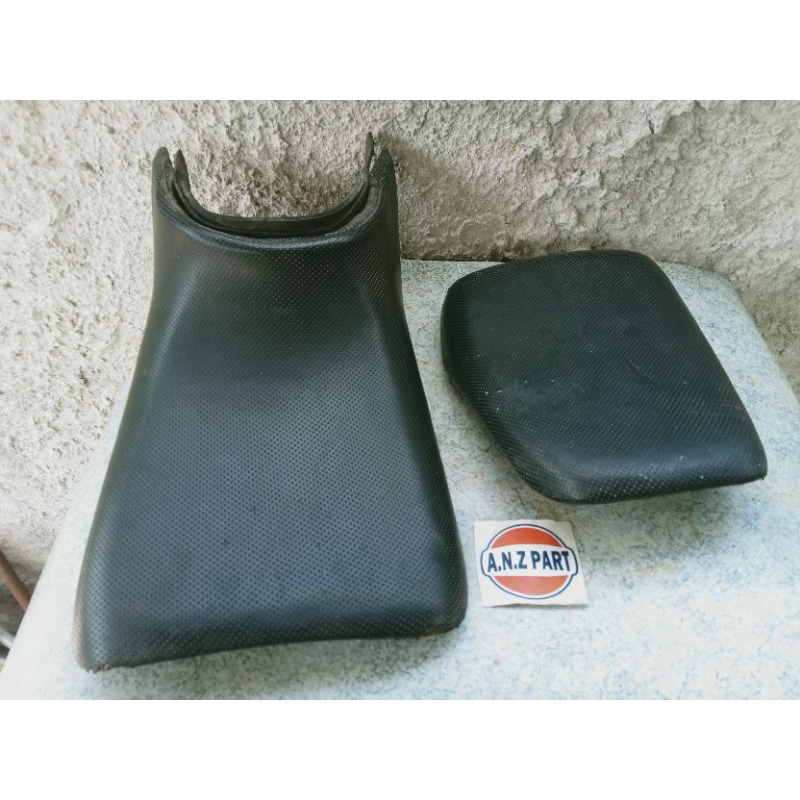 Jok depan belakang - Pisah Honda CBR 150 - Minerva