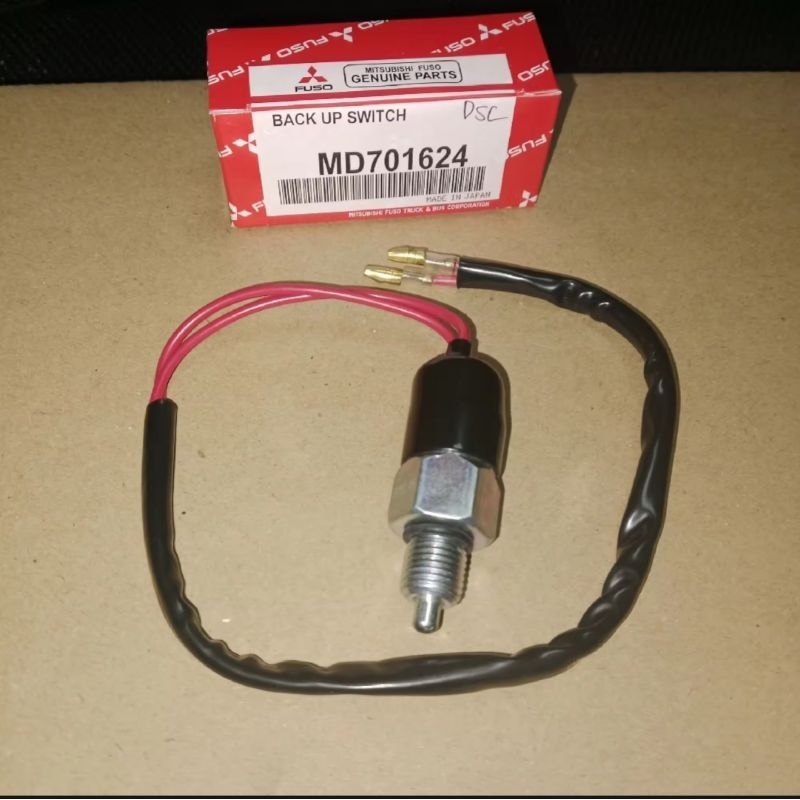 BACK UP SWITCH L300 DIESEL BACK UP SWITCH L300 DIESEL ( TEKAN HIDUP)