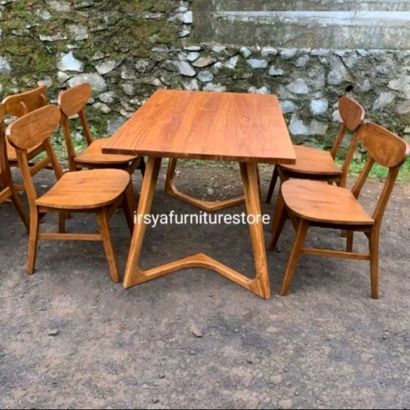 Meja Makan Kayu Jati 4 Kursi
