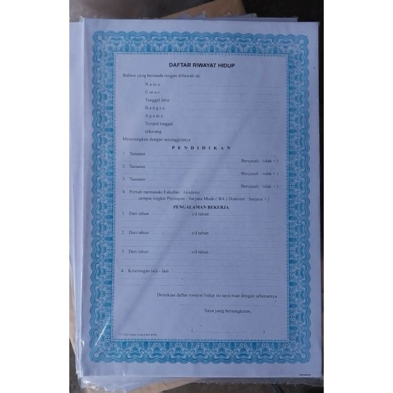 

Kertas Daftar Riwayat Hidup CV Ecer