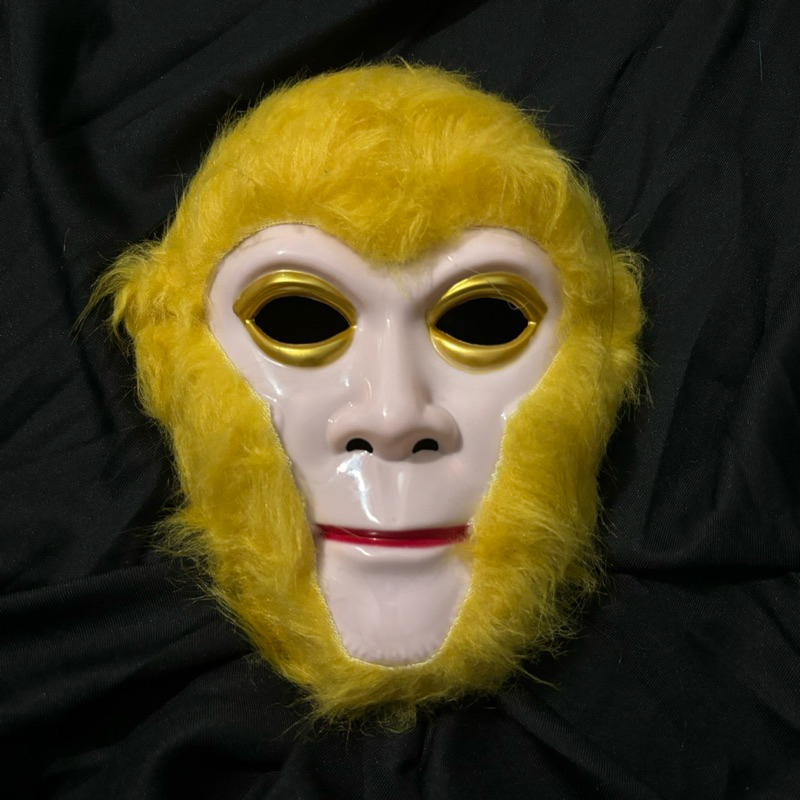 topeng kera sakti ada bulunya ya