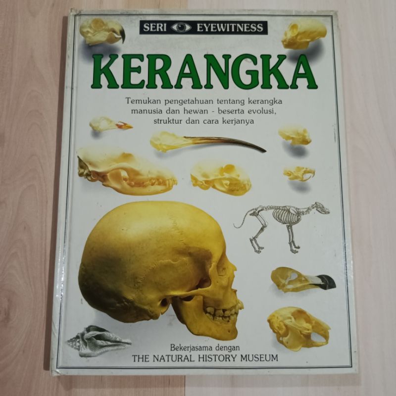 Seri Eyewitness Kerangka Buku Pengetahuan