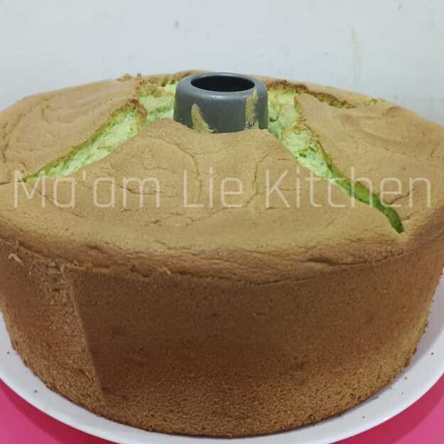 

Chiffon Cake Pandan Santan Polos / Cokelat / Keju