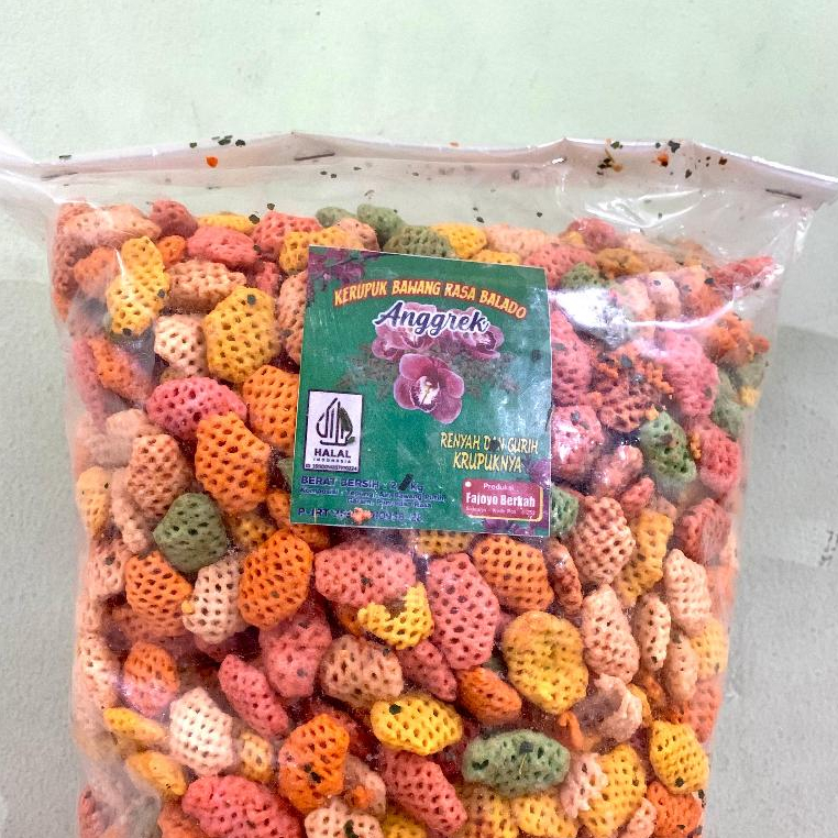 

Kerupuk Taro Pedas Daun Jeruk 250gr