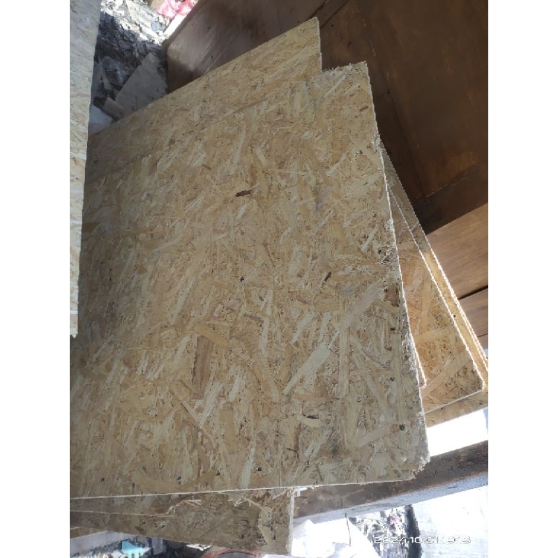 triplek tatal waferboard 70*80cm tebel 9-12mm