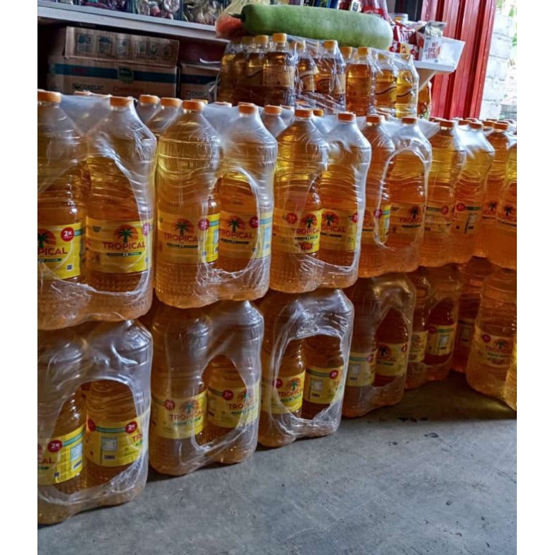 

minyak tropical 1 pack( 2 liter isi 6 botol)
