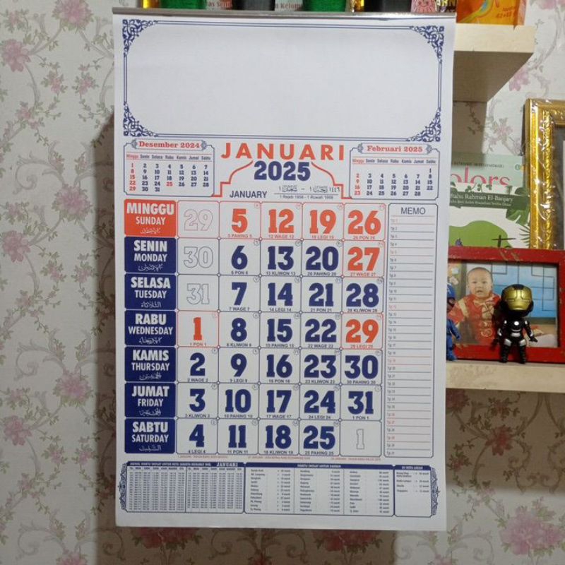 

Kalender Dinding 2025