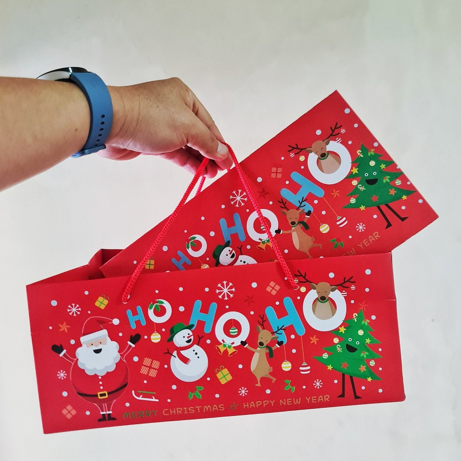 

5 Pcs Paperbag Hampers Cookies Natal Motif Christmas Santa Claus Ukuran 31 x 19 x 13 cm