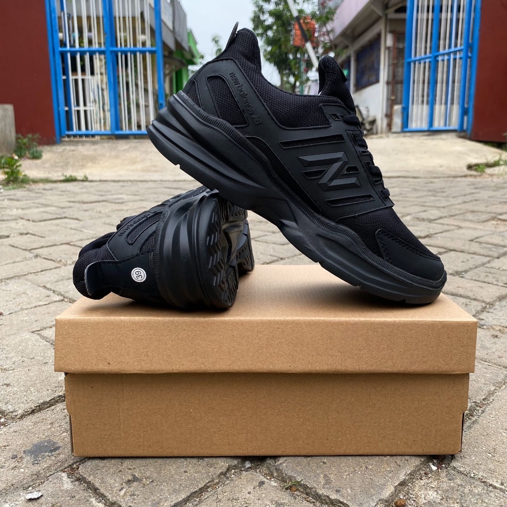 PROMO COD  Sepatu Hitam Polos Full Black NB(New Balance) Sneakers Pria Dan Wanita Couple Spatu Sekol