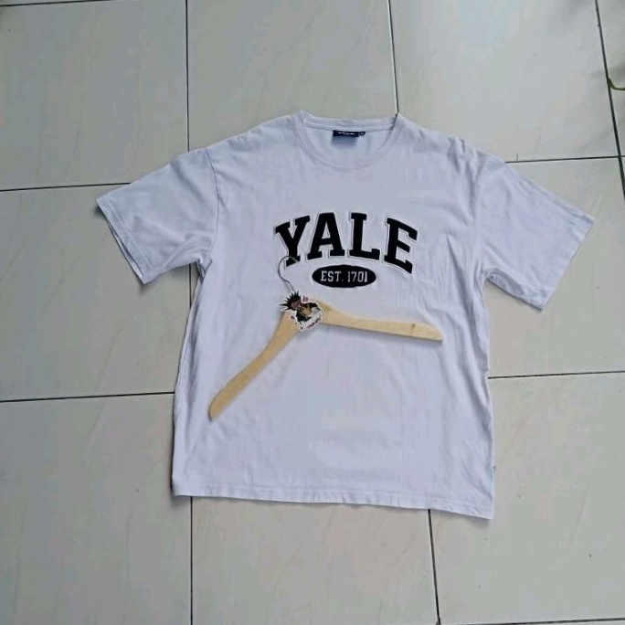 TSHIRT YALE UNIVERSITY
