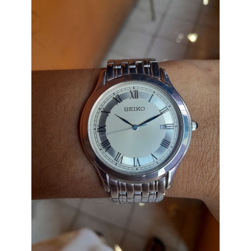 Seiko Quartz Roman Dial