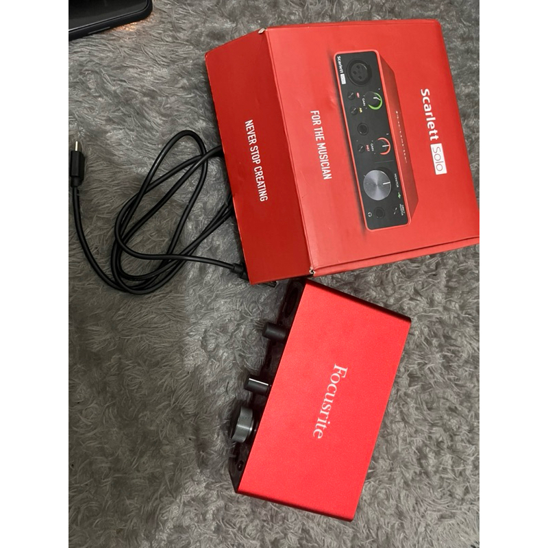 soundcard focusrite scarlett solo 3rd gen mulus no minus