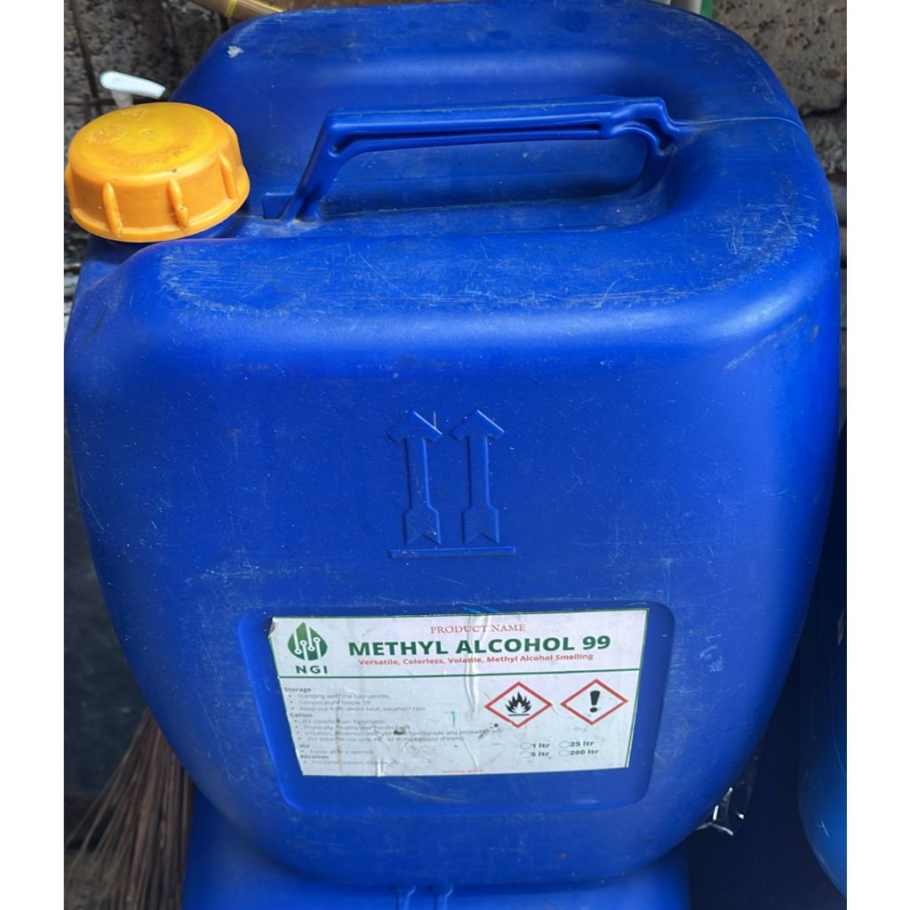 Jerigen Bekas 25 Liter s.d 35 Liter Masih Bagus Belum Dicuci