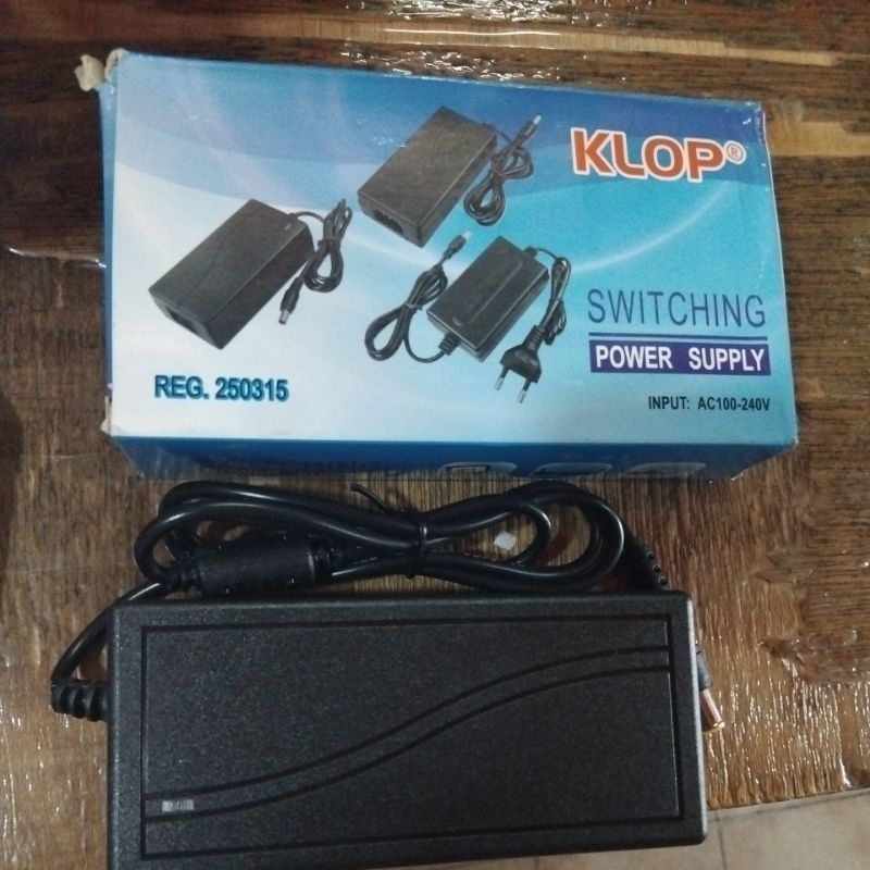 Adaptor  KLOP 19Volt 5A Switching
