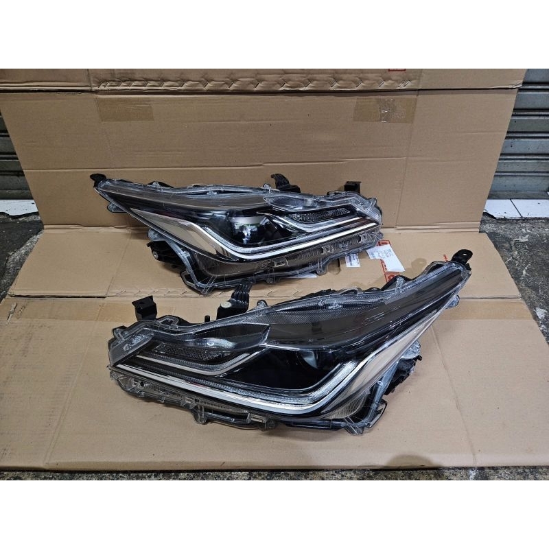 headlamp corolla altis