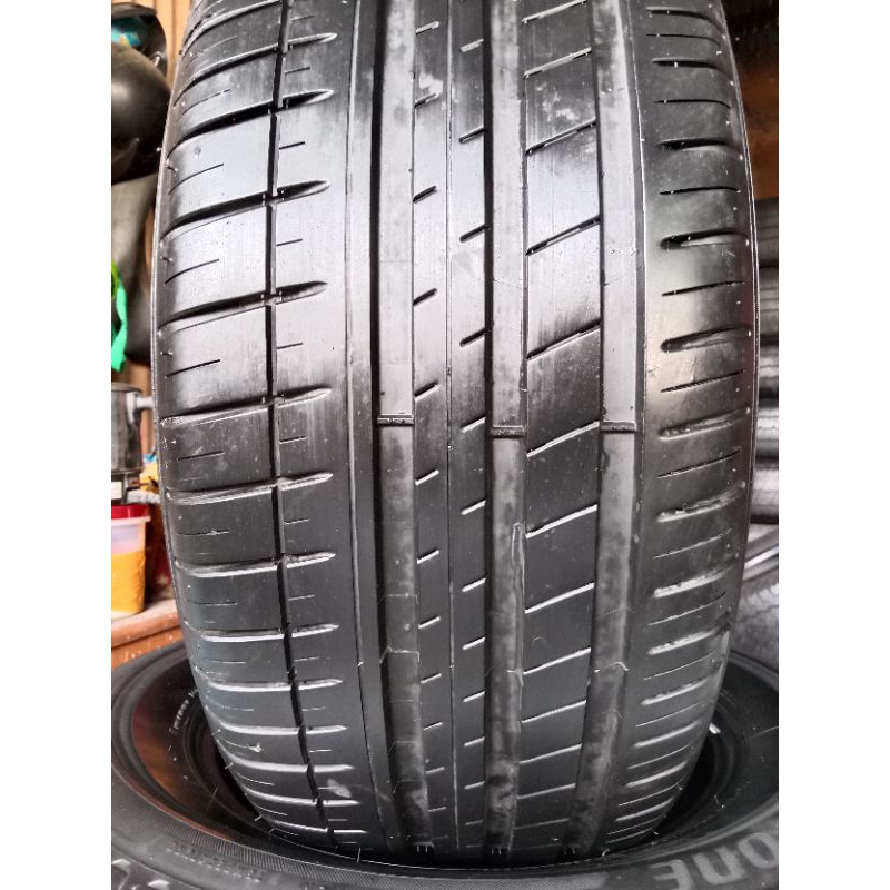 ban R18 235 45 Michelin pilot sport 3