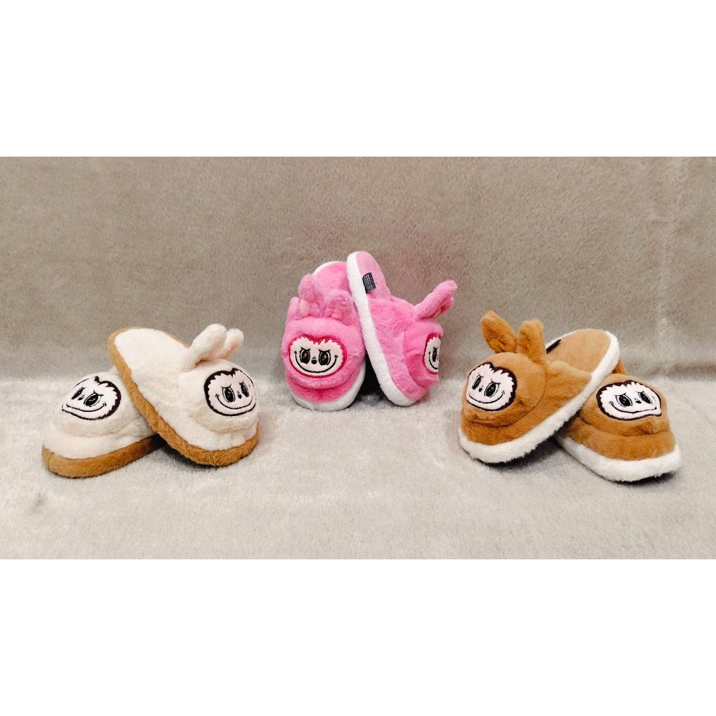 Sandal Slop Karakter Labubu Sandal Kepala Boneka Labubu Muka Bordir 3 Ukuran