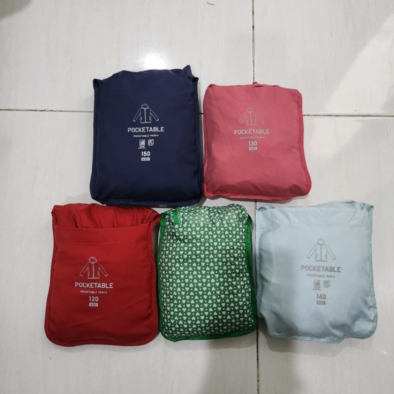 Jaket Pocketable Parka Uniqlo Kids / Dewasa