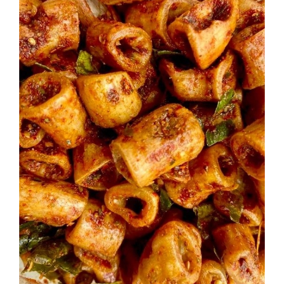 

CAMILAN 1 KG KERIPIK SOTONG PEDAS DAUN JERUK