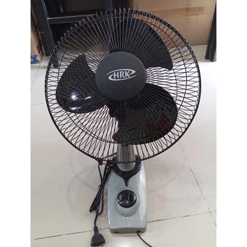 Kipas angin dinding HRK 12inch / Wall fan 12" HRK - baling plastik