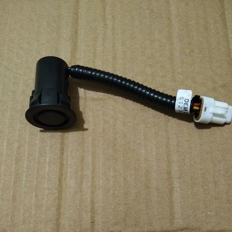 Sensor parkir sensor mundur hyundai Santa fe original