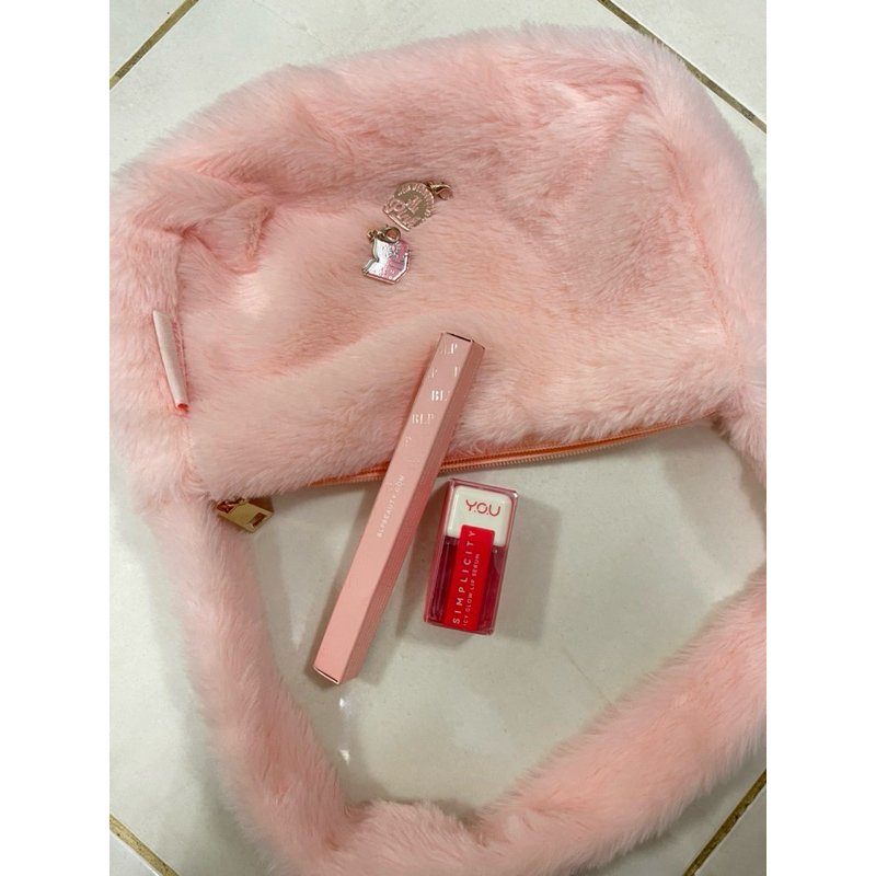 Mad for Makeup Mean Girls Bag, You Lip Serum 01 & BLP Lip Liner