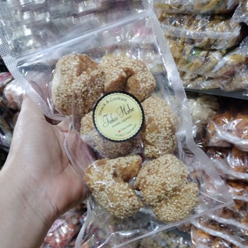 

KUE KETAWA FUL WIJEN - ONDE ONDE MEDAN 270 gram