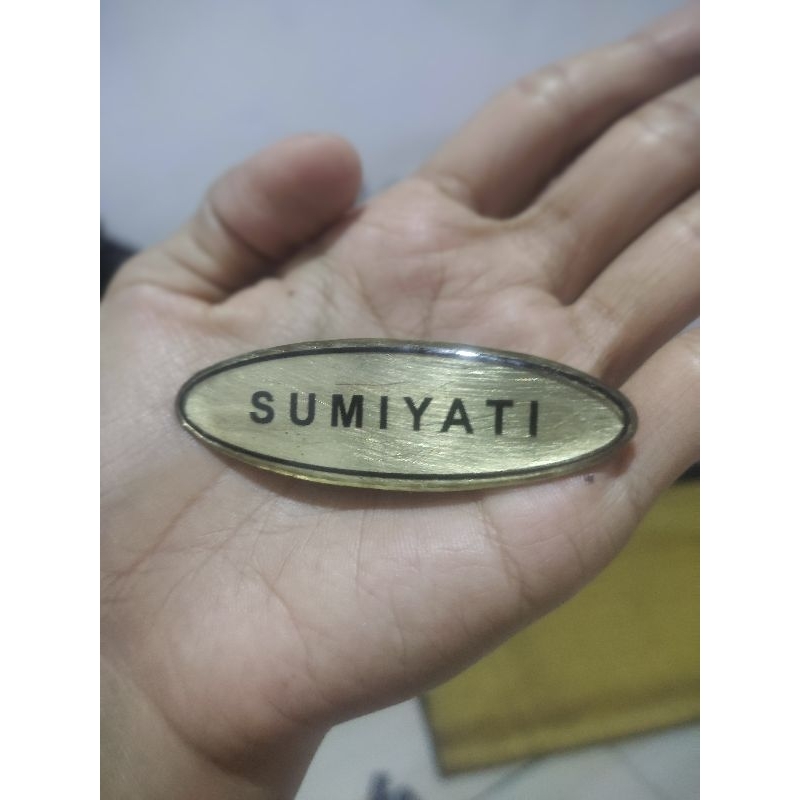 

Nametag Nama dada Papan Nama Pegawai