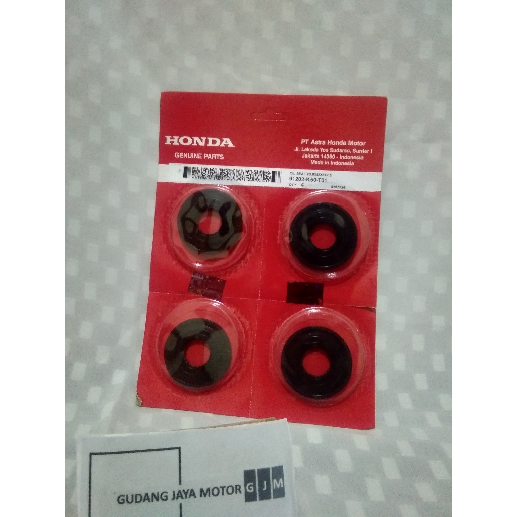 Oil Seal ( Seal Crankshaft Kiri ) 91202-K50-T01