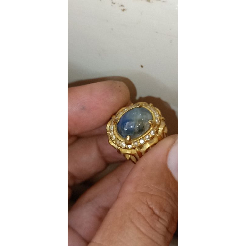 Blue safir Burma