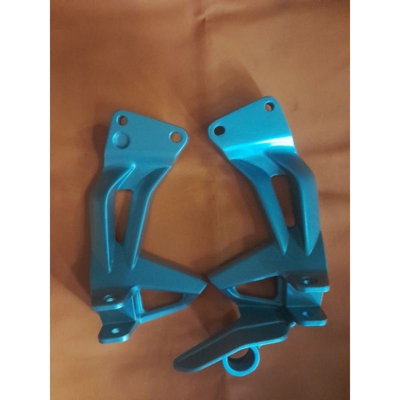 dudukan step belakang jupiter z original