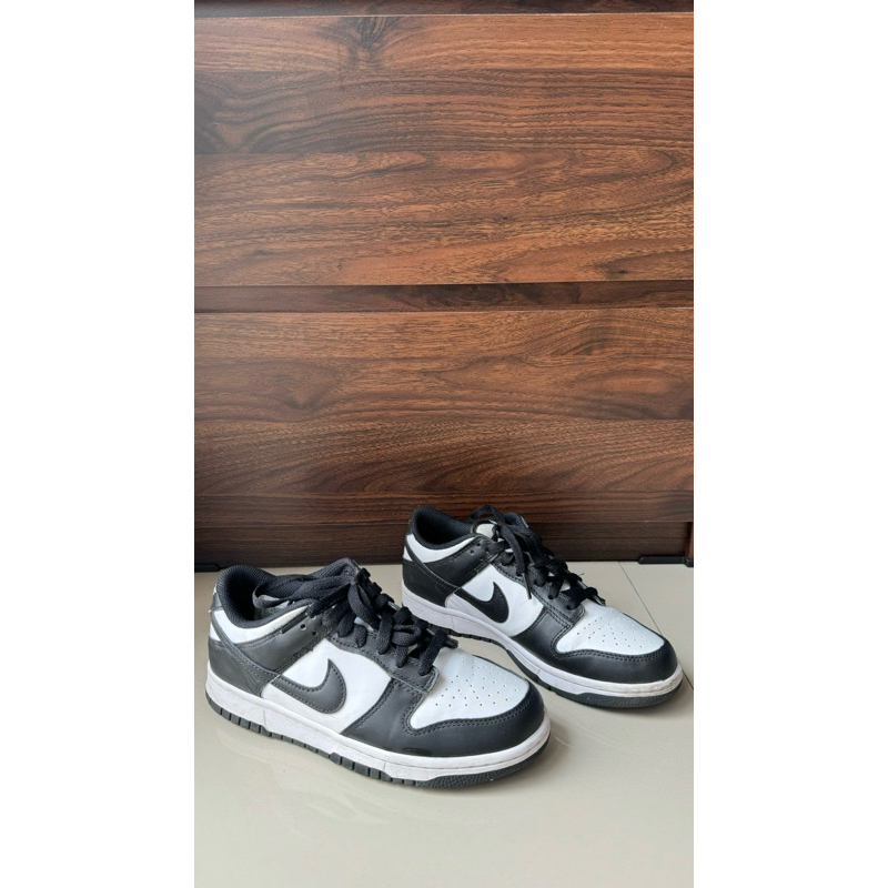 PRELOVED NIKE DUNK LOW PANDA