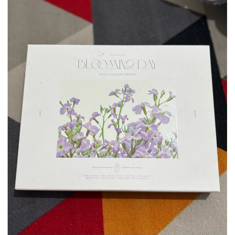 [Sharing] Gidle (G)I-DLE Season's Greetings 2023 Soyeon Yuqi Miyeon Shuhua Minnie