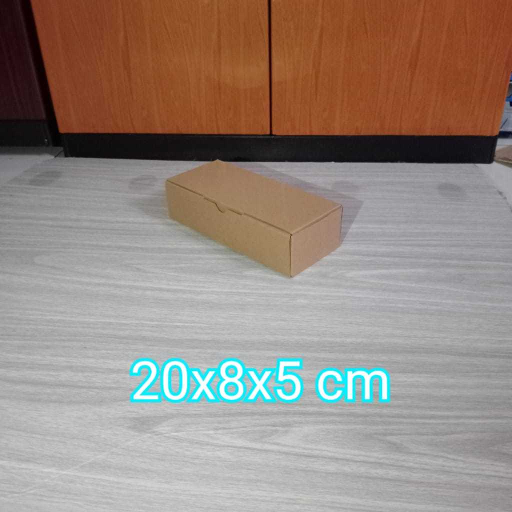 

KARDUS UK. 20x8x5 CM....DIE CUT KARTON BOX UNTUK KOTAK BAJU-AKSESORIS-SOUVENIR DLL MODEL BOX PIZZA