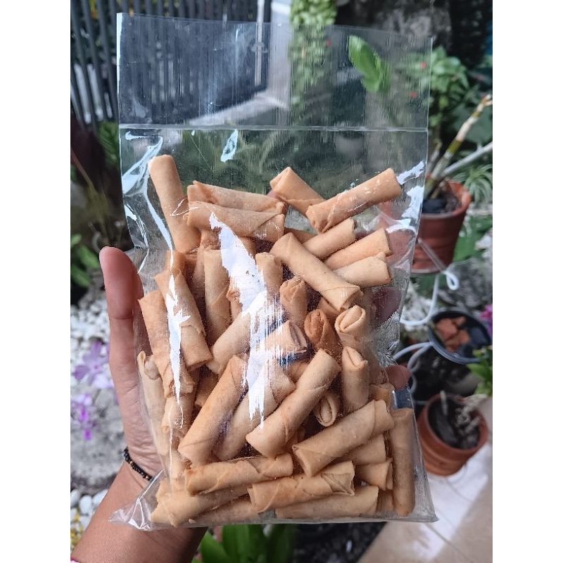 

KERIPIK SUMPIA PEDAS GURIH 250 GRAM