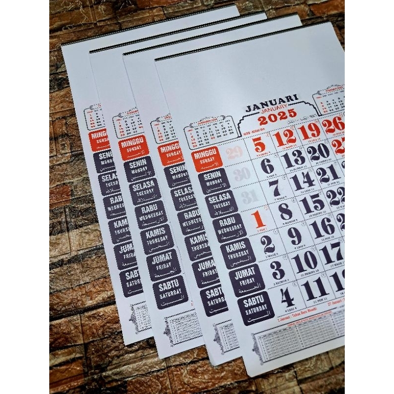 

Kalender Kerja Kecil Arab Jadwal Shalat Angka Biru Bo 2025 [ 32cm x 48cm ]
