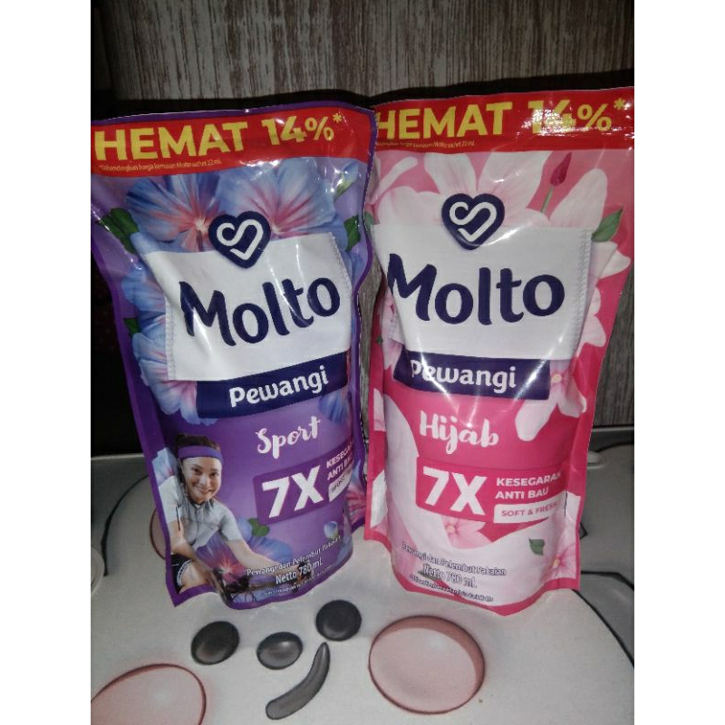 Molto pewangi 780 ml