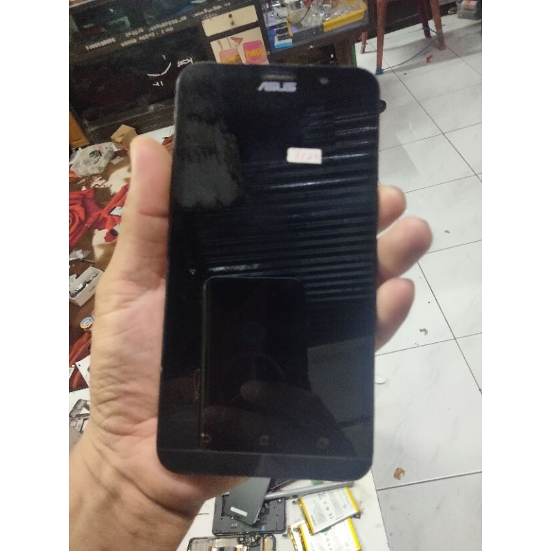 Asus Zenfone 2 minus lcd saja