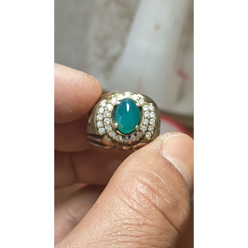 bacan doko majiko hq kristal