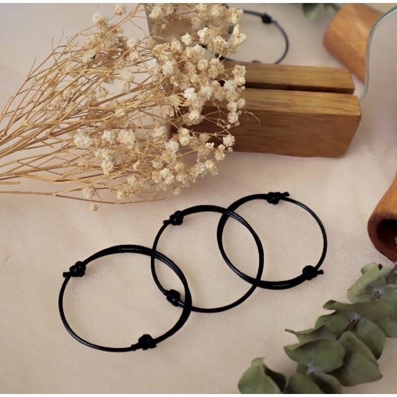 Gelang polos hitam pria wanita