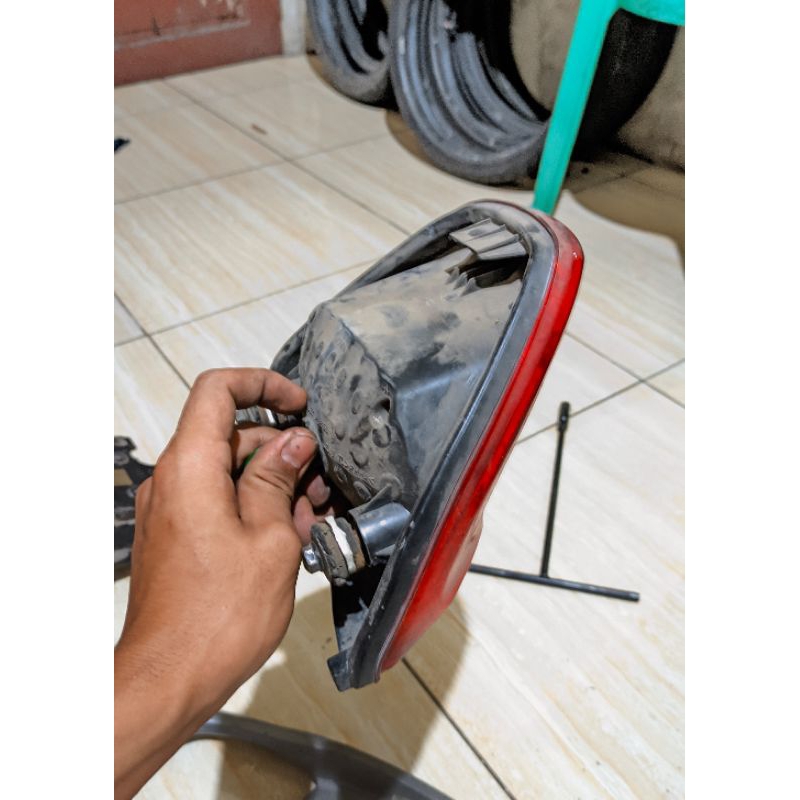 stoplam/stopan belakang megapro primus ori