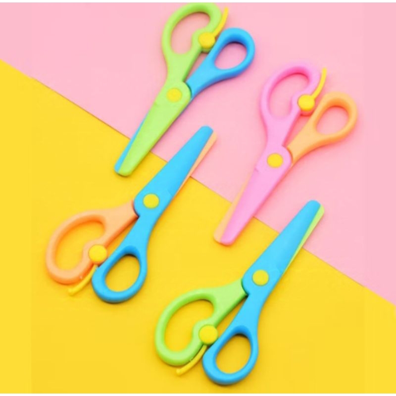 

Gunting karakter lucu khusus anak warna warni menarik / Gunting kertas