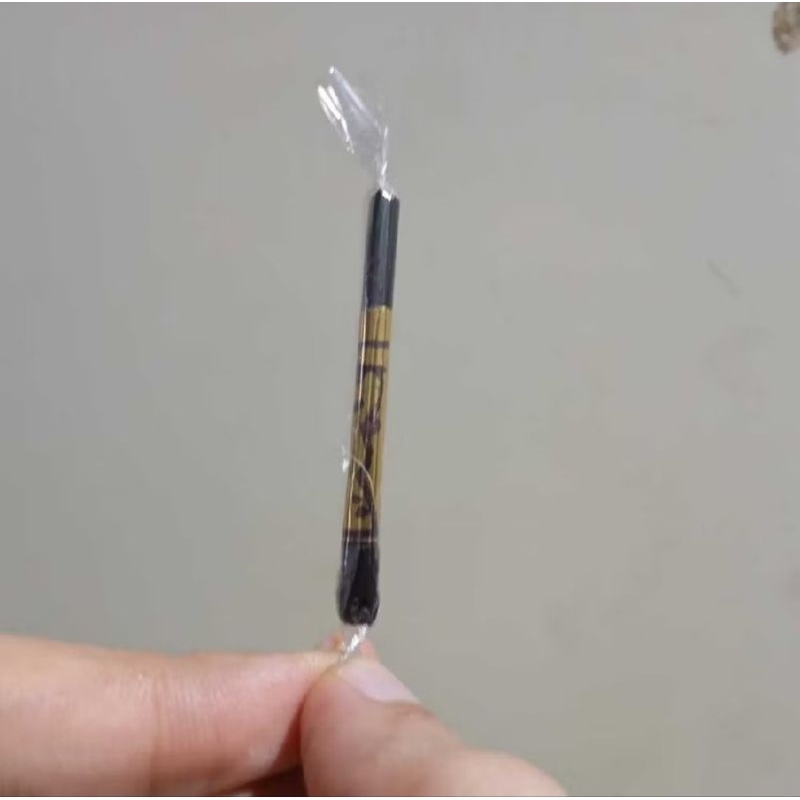 Piyugardening Kemenyan Lidi Hitam / Madat Lidi Hitam Isi 100 Pcs