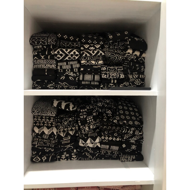 SARUNG DAN KAIN BATIK AESTHETIC WARNA HITAM/SARUNG SANTRI PUTRA PUTRI/BATIK TASIKMALAYA