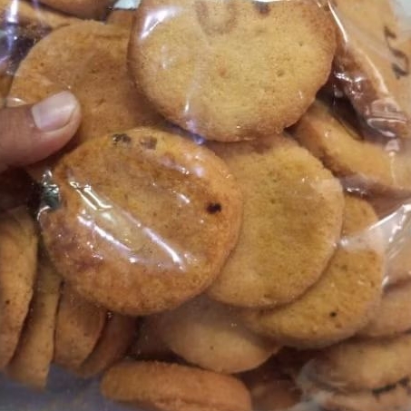 

Kue Pay/ Bolu Pie Manis Gurih Termurah 500gr